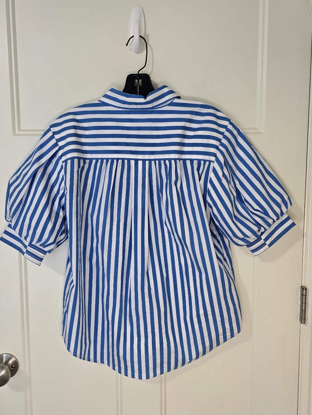 AYR Capeside Striped Puff Sleeve V-neck Popover Top Blue Stripe Women'a Small - Picture 4 of 10